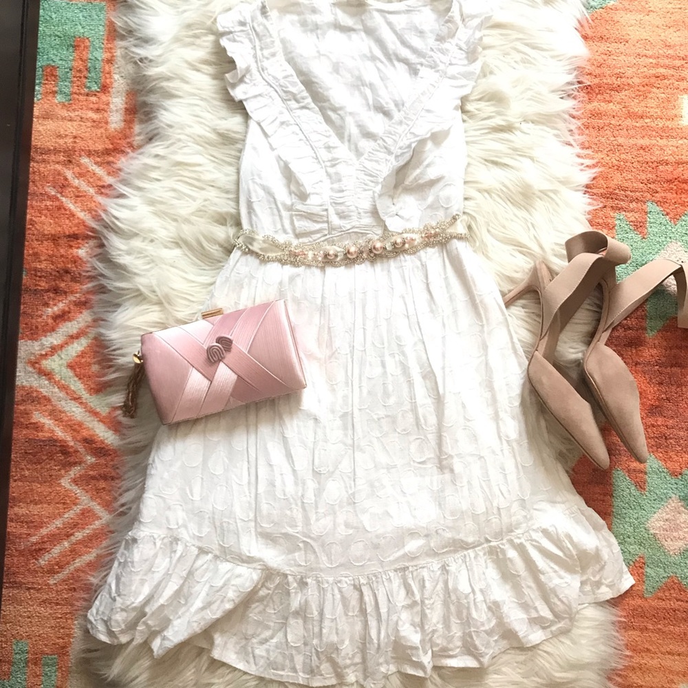 White cotton dress new with tags -size small. Perfect for summer or graduation